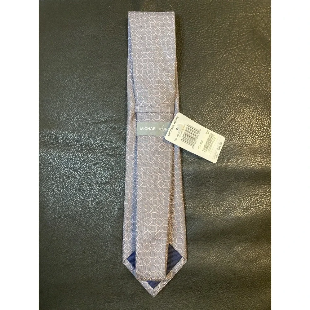 Michael Kors Men's Classic Silk Blend Tie Blue/Pink Geometric 56